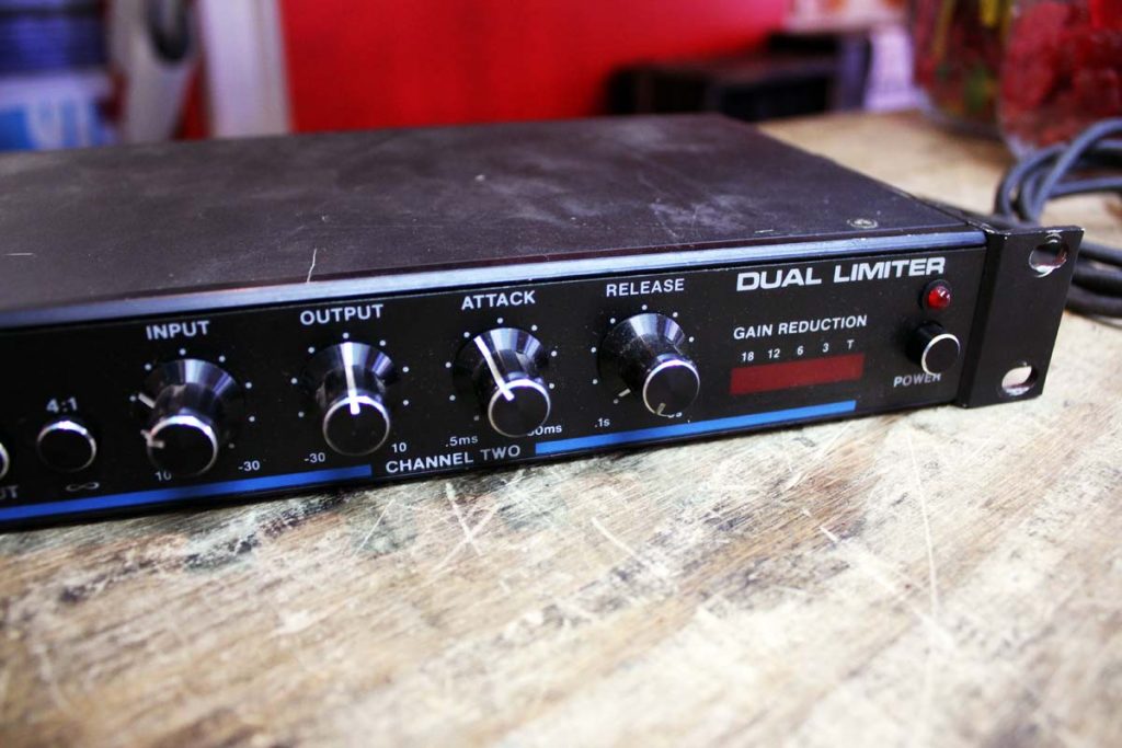 MXR 136 Dual Limiter - LITTLE DEVIL STUDIOS
